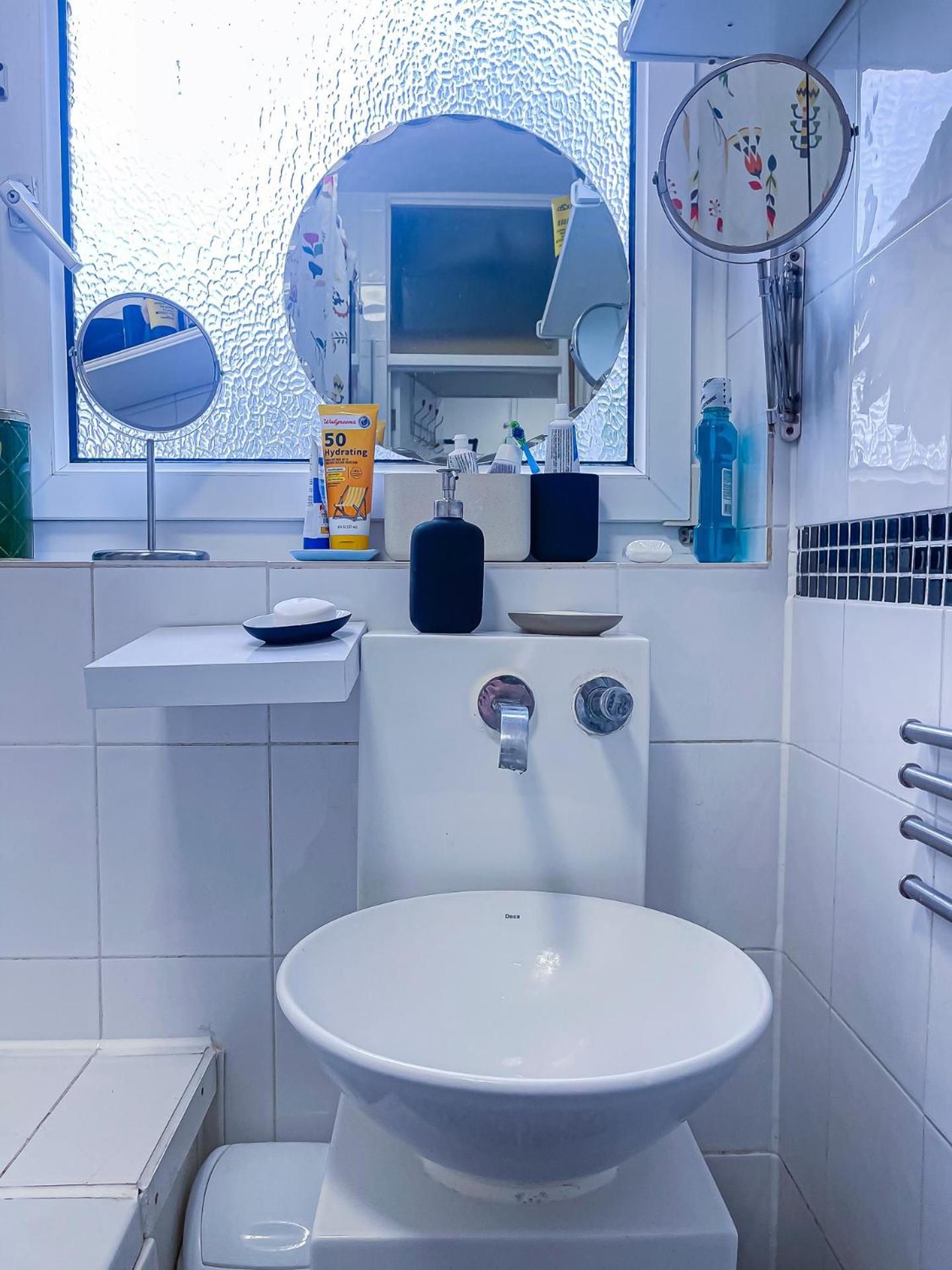 Centrally Located Comfortable In Privatunterkunft