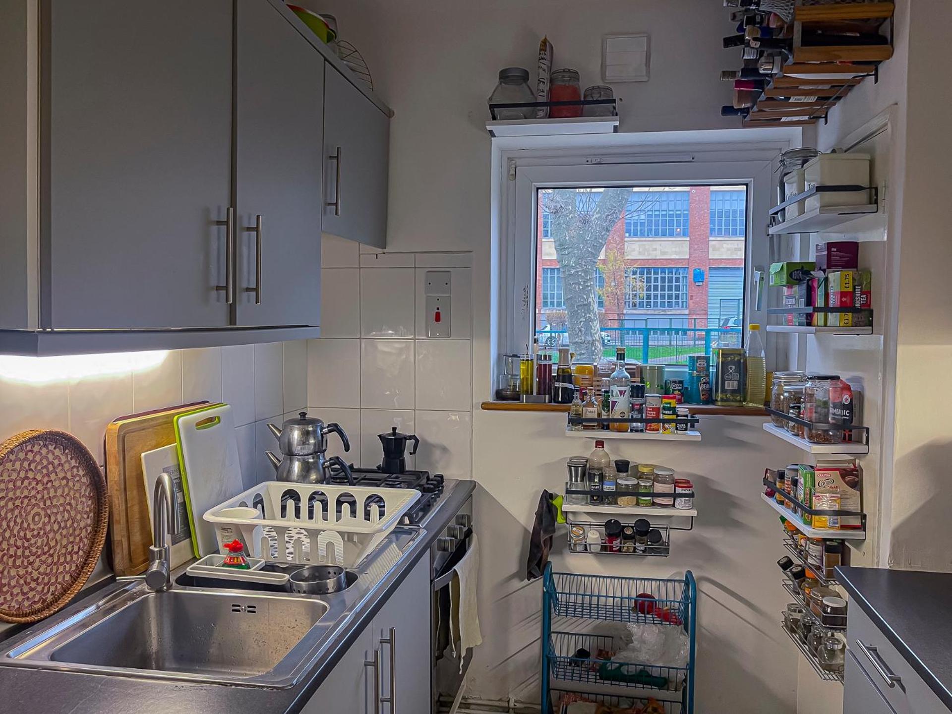 Centrally Located Comfortable In Privatunterkunft *
